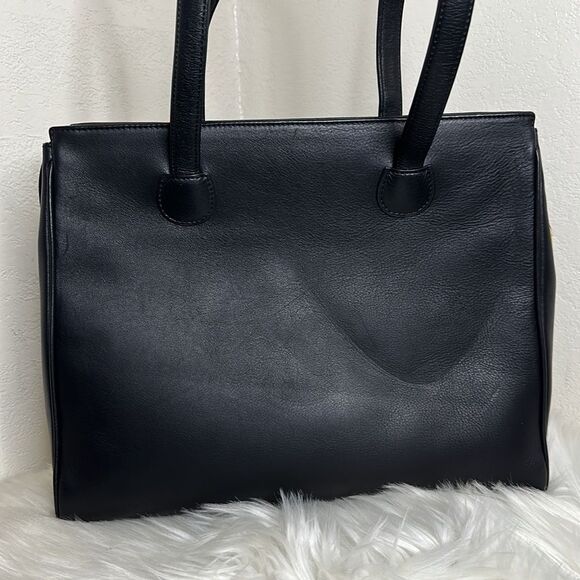 💯Authentic Christian Dior Tote Handbag 🍀 - Picture 7 of 15
